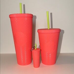 NWT Starbucks Dragon Fruit Pink Studded Tumbler Set Venti Grande Keychain 2022